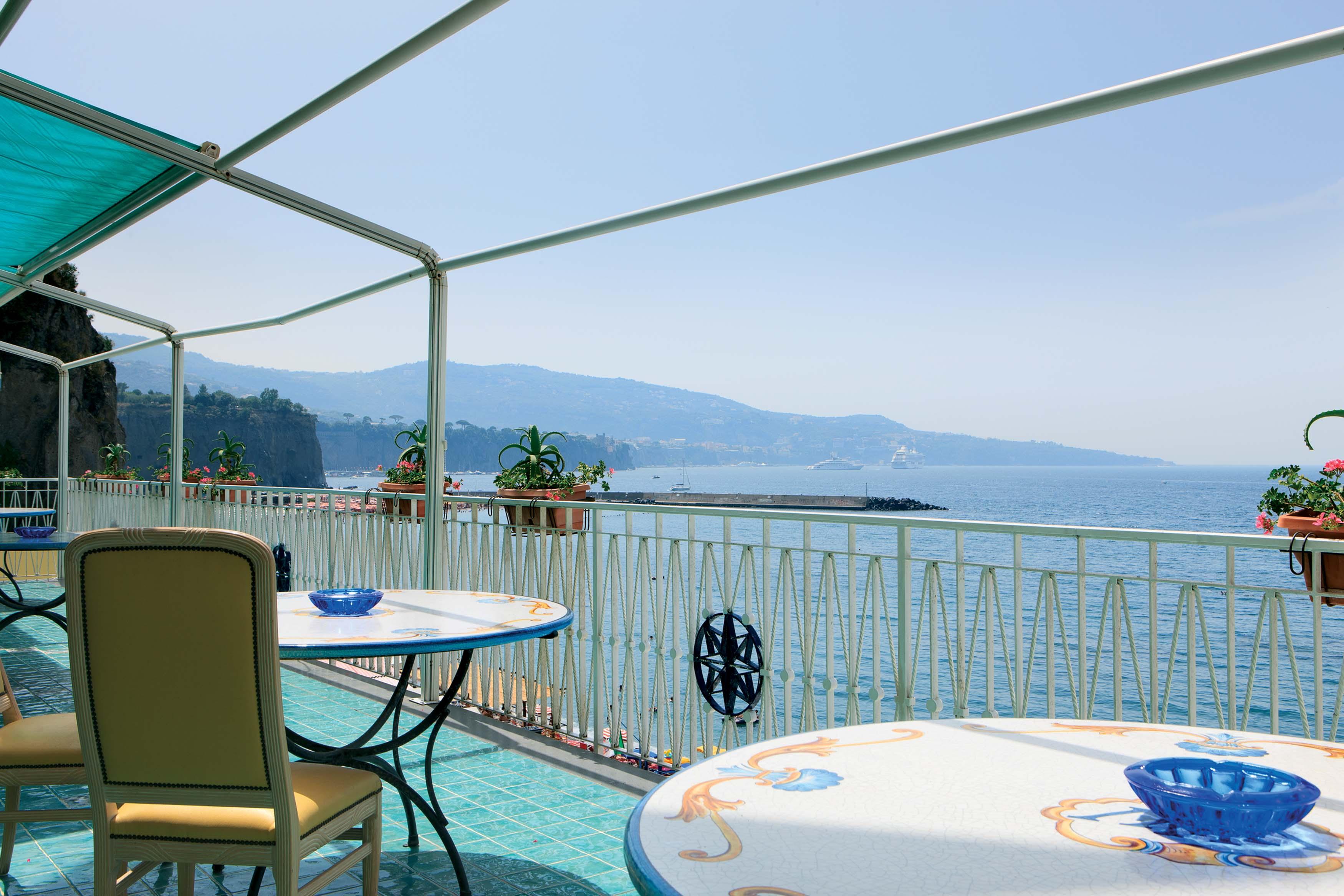 Alimuri Bay Resort Meta Bagian luar foto